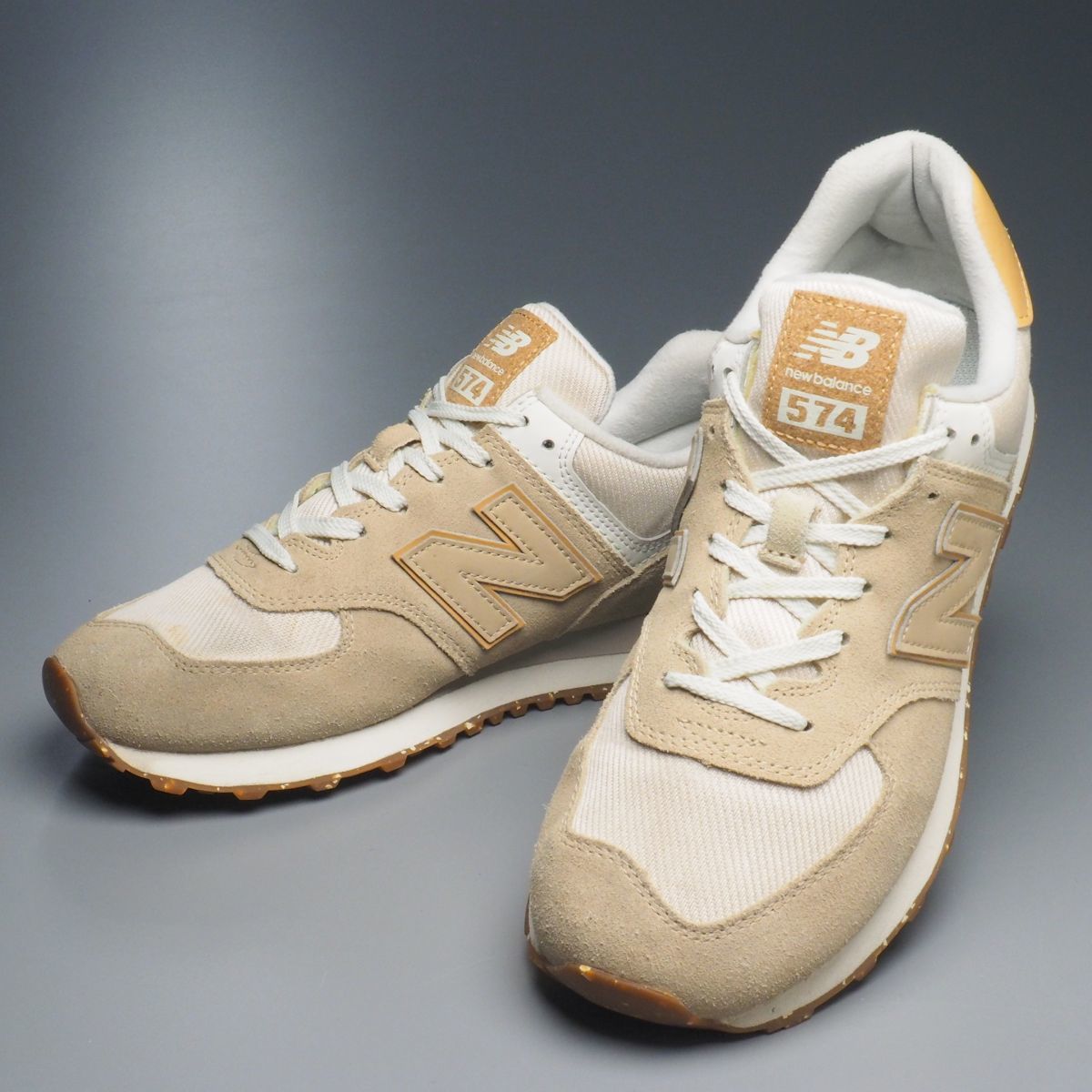 GP0619//2021年モデル*ニューバランス/New Balance*ML574AA2/メンズ8.5D/スニーカー/ランニングシューズ/ローカット/靴/ベージュ系_画像2