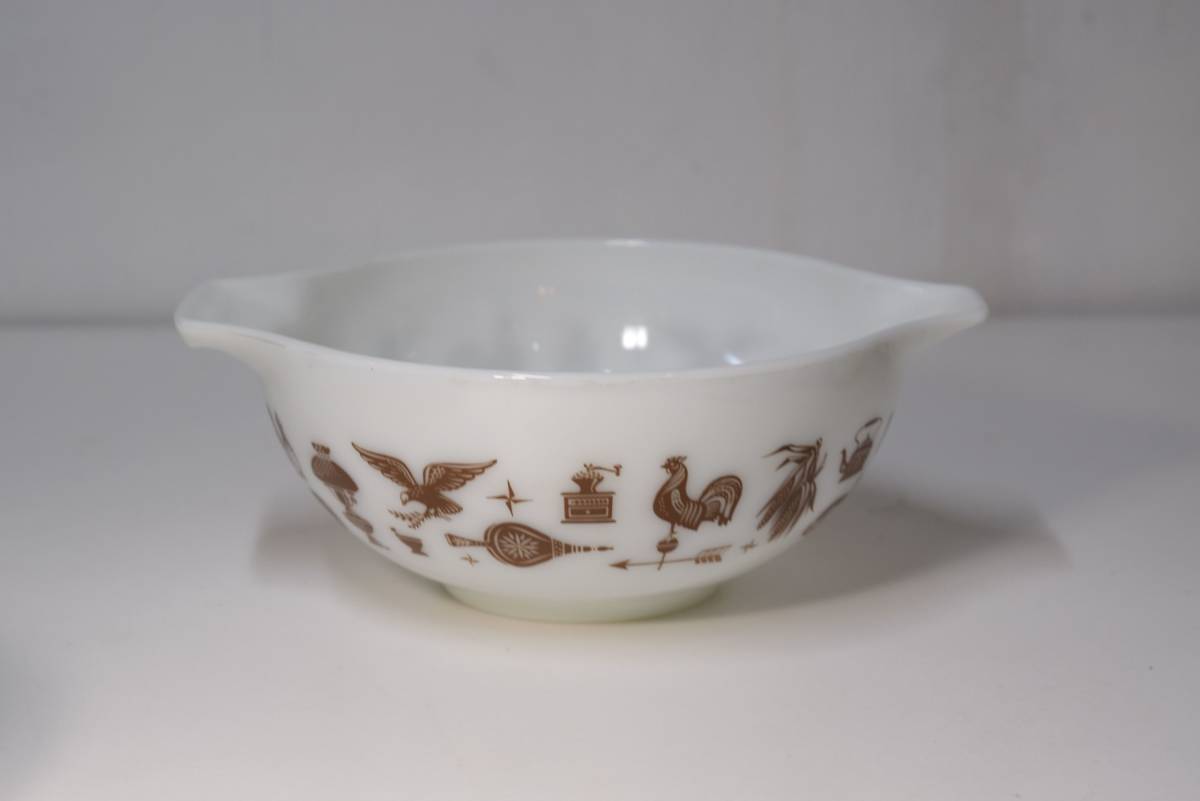 # PYREX Old Pyrex sinterela bowl 2 piece collection USED goods #