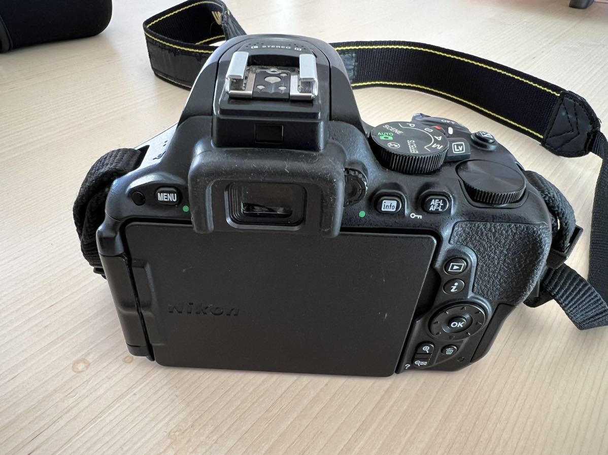 Nikon デジタル一眼レフカメラ D5500 ダブルズームキット ブラック 2416万画素 3.2型液晶 タッチパネルD5500WZBK_画像10