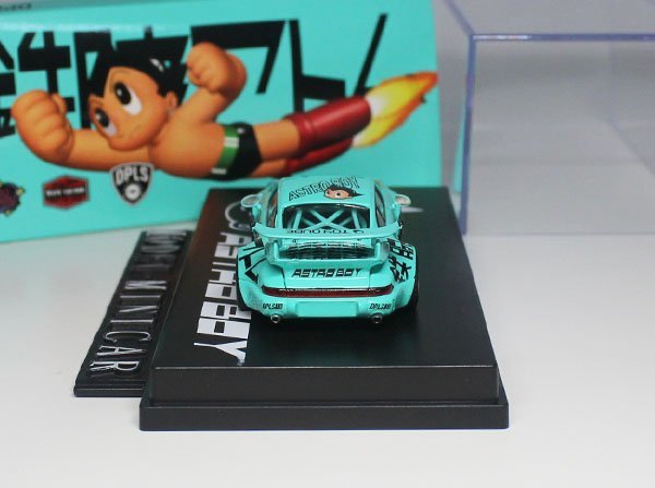 ▲超希少！Green！世界限定！DPLS 1/64 ポルシェ Porsche 911 964 RWB RAUH-Welt Astro Boy 新品_画像3