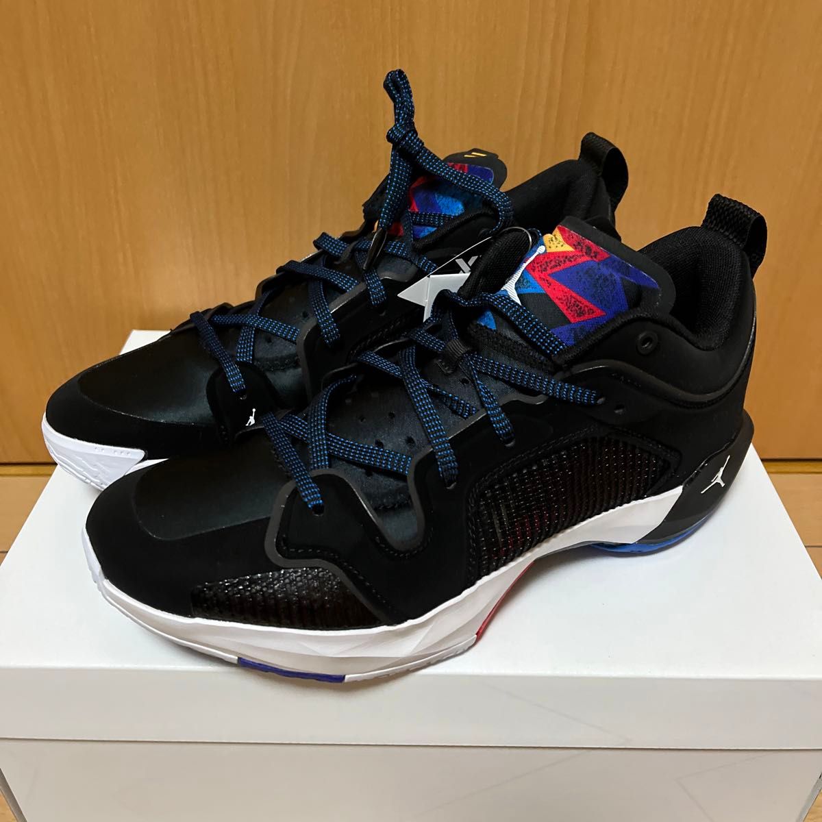 NIKE ナイキ　エアジョーダン　37 ロー　PF AIR JORDAN 27.5㎝