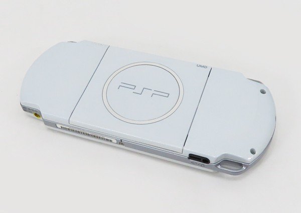 ○【SONY ソニー】PSP-3000 バリューパック パール・ホワイト_画像2