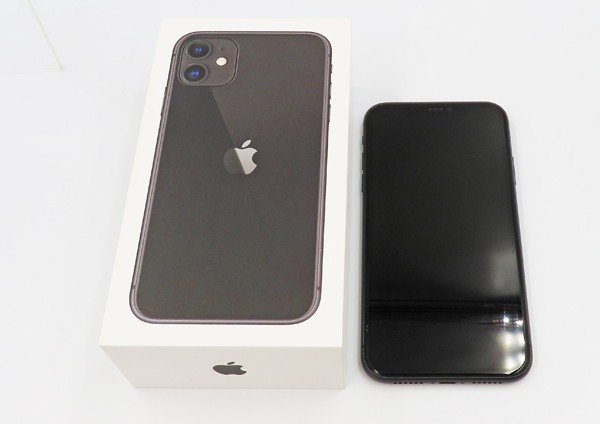 ◇【au/Apple】iPhone 11 128GB MWM02J/A スマートフォン ブラック_画像9