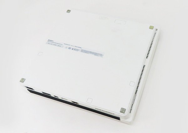 ○【SONY ソニー】PS3本体 250GB FINAL FANTASY XIII LIGHTNING EDITIONモデル CECH-2000B_画像4