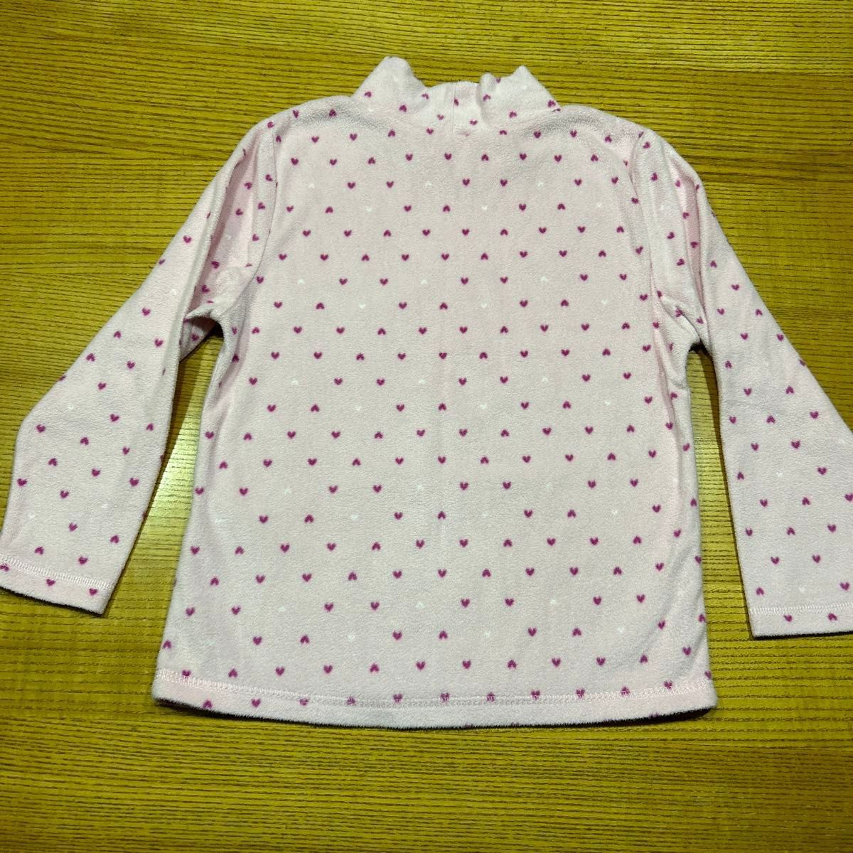 【GU】(USED)フリース素材 ピンク ハート柄 ハイネック 長袖カットソー 120cm