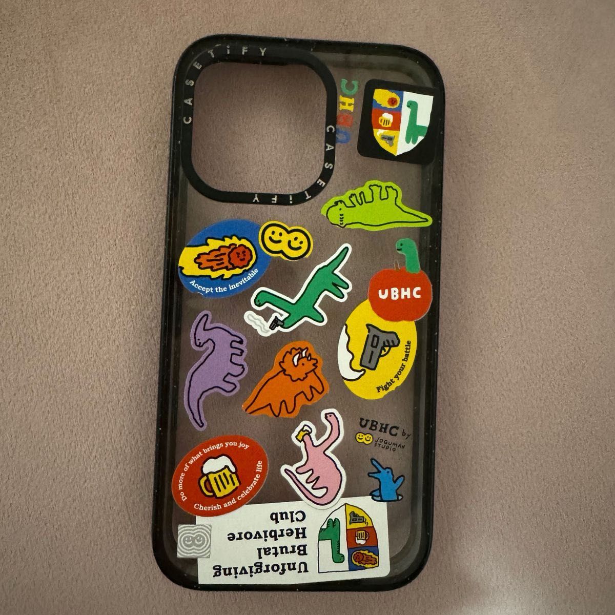 ケースティファイジョグマンiPhone13Proケース(Casetify)