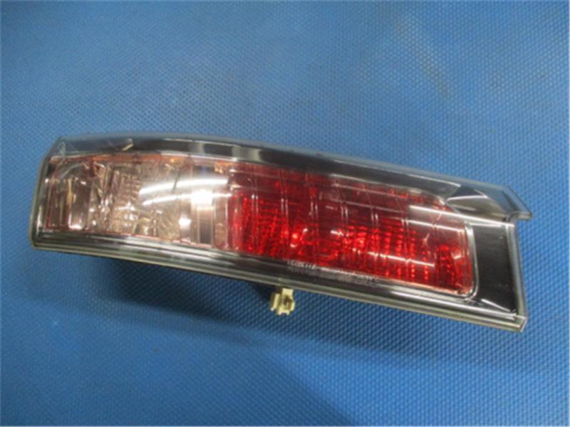  Toyota original Gaya { ACM15G } left tail lamp finisher 81590-44110 P10100-23021079