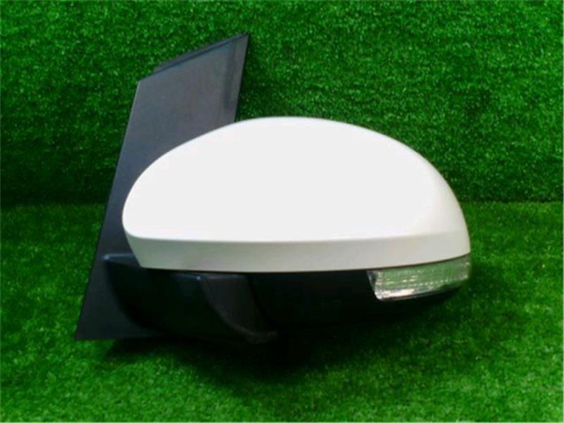  Volkswagen original Sharan { 7NCAV } left side mirror P30500-23020873