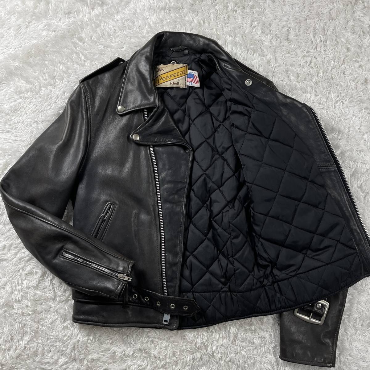 希少shott ショットキルティング黒レザーライダース黒ジャケット 希少shott ショットキルティング黒レザーライダース黒ジャケット