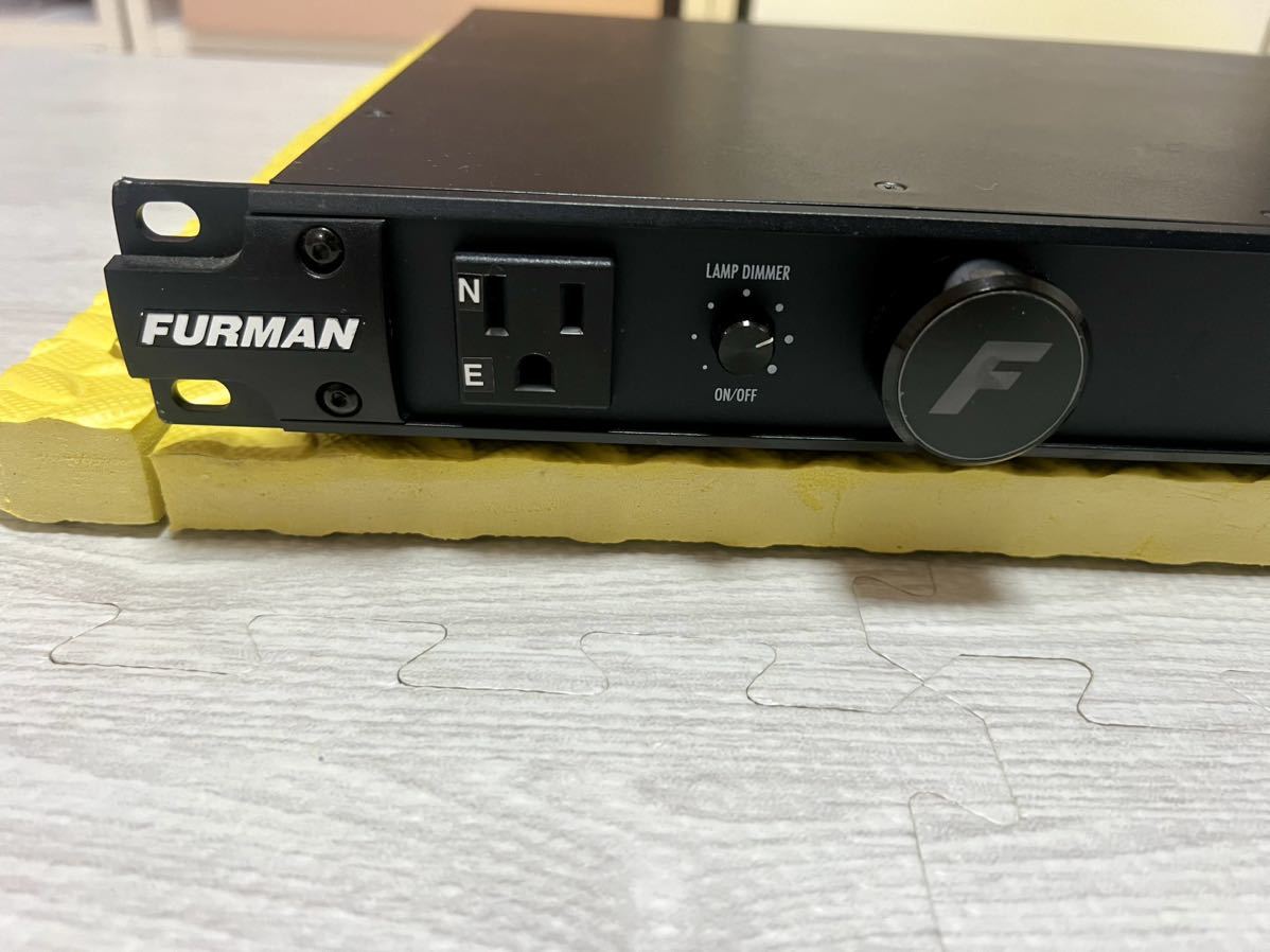 FURMAN　PL-8C　パワーコンディショナー　動作未確認_画像2