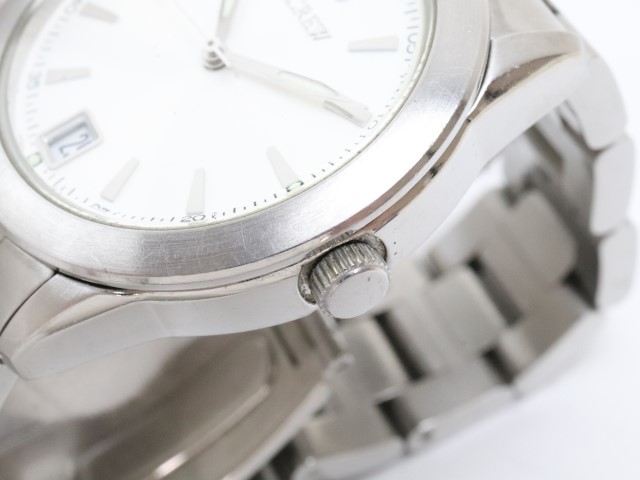 2312-628 J.CREW キネティック 腕時計 YT75 0B80 日付 銀色_画像2