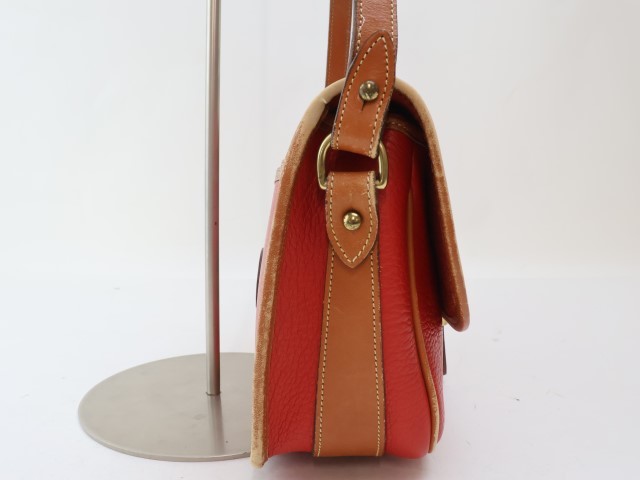 2401-69du- knee & Burke shoulder bag pochette DOONEY&BOURKE leather made red × Camel flap 