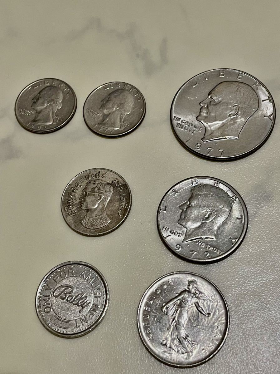アメリカ アイゼンハワー リバティー 1ドル 硬貨　1977年 米国 大統領　紙幣 コイン 昭和　アルミニウム　10銭　古銭　貨幣　まとめて_画像2