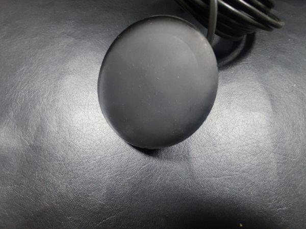  free shipping antenna oriented magnet base for rubber pad 