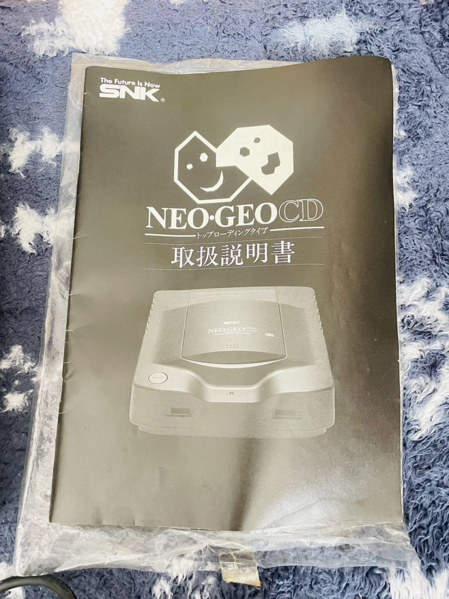 ネオジオ NEO-GEO CD 本体 CD-T01 コントローラー ケーブル 説明書 通電確認済 ジャンク品_画像3