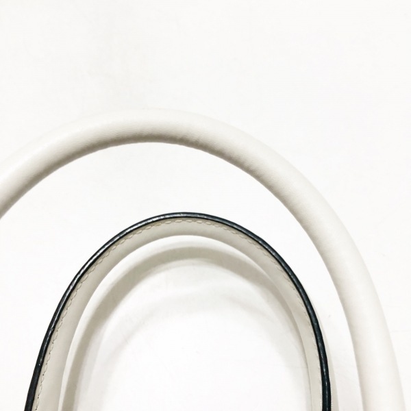 マイケルコース MICHAEL KORS ハンドバッグ - PVC(塩化ビニール)×レザー 黒×白×ライトグレー 美品 バッグ_画像6