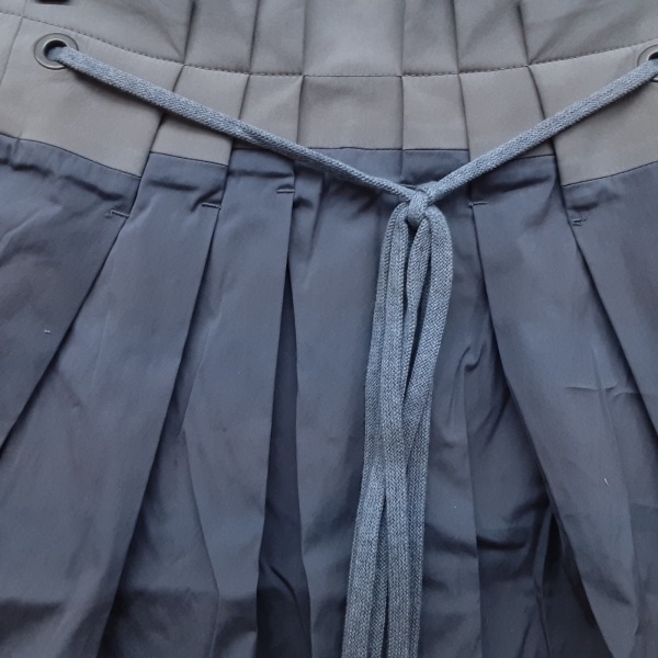 ブルネロクチネリ BRUNELLO CUCINELLI ミニスカート サイズI:42 - グレーベージュ×ベージュ レディース ボトムスの画像6