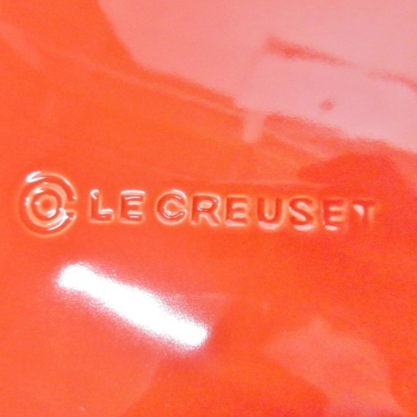 ルクルーゼ LE CREUSET - 陶器 レッド マグカップ×1点/トレイ×1点 新品同様 食器の画像4