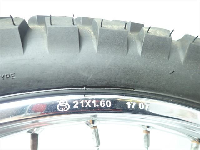 βFA18-1 ヤマハ XTZ125E LBPPCJLW3H (H29年式) 純正 フロントホイール 振れ有り！リム打ち無し！タイヤ付き 9分山残！_画像6