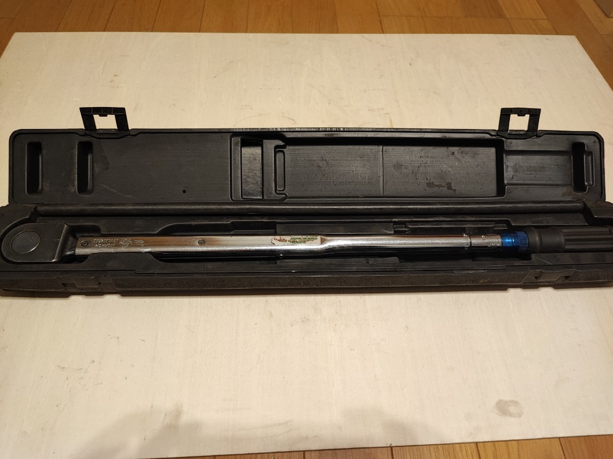 4950円 【中古美品】トルクレンチ TONE T6LN300 6SDR-300Nm トネ 4950円 【中古美品】トルクレンチ TONE T6LN300 6SDR-300Nm トネ