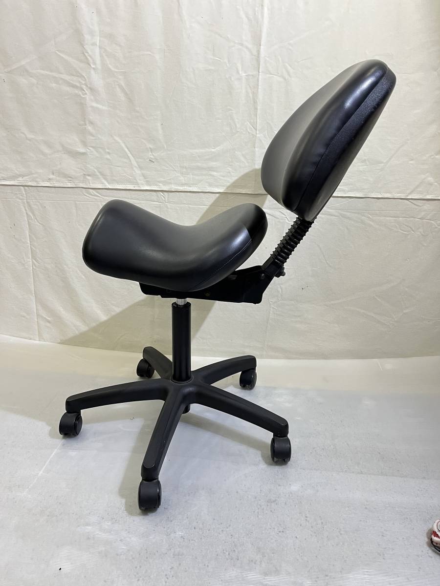 バンバック 背もたれ付き サドルシート THE BAMBACH SADDLE SEAT チェア 昇降 デスクチェア 椅子 イス いすの画像3