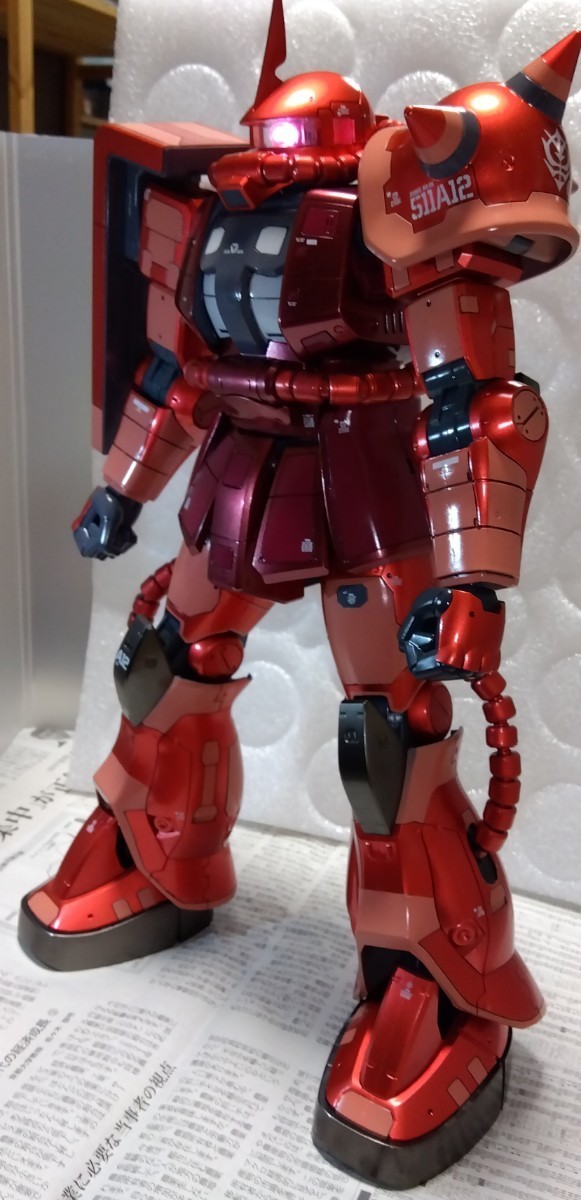 BANDAI バンダイ 機動戦士ガンダム メガサイズモデル 1/48 MS-06S シャア・アズナブル専用 ザクII ZAKUⅡ 全塗装改修完成品_画像5