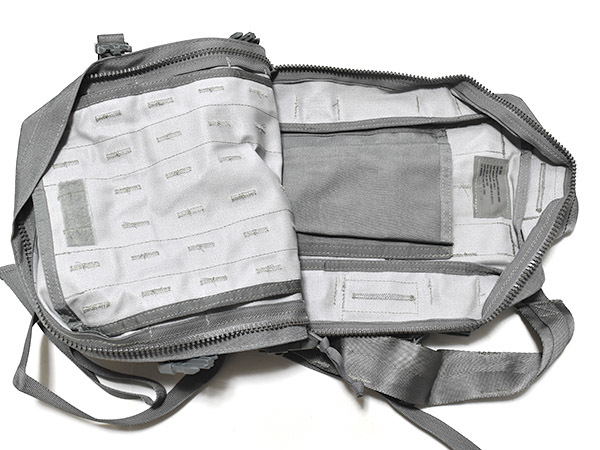 米軍実物 U.S.ARMY GO BAG バックパック フォリッジグリーン サバイバルキット 難燃性 F956_画像3