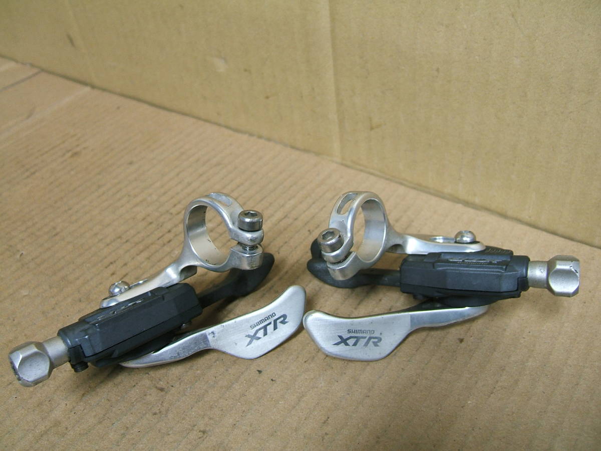 中古 シフトレバー 3ｘ9S SHIMANO XTR SL-M970-A 働作品　 638_画像2