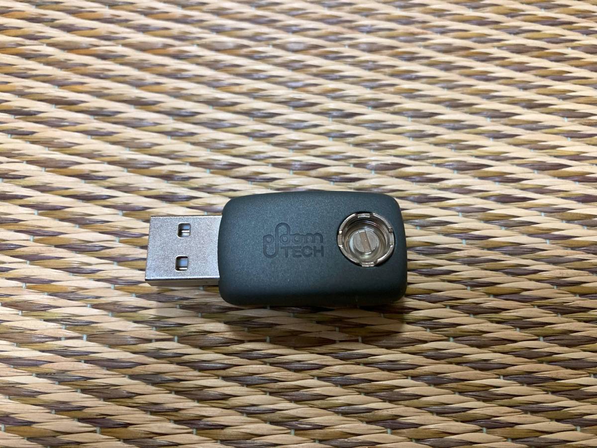 送料84円 美品 プルームテック ploom TECH 純正USBチャージャー UC46068E 充電器USBアダプタ_画像1