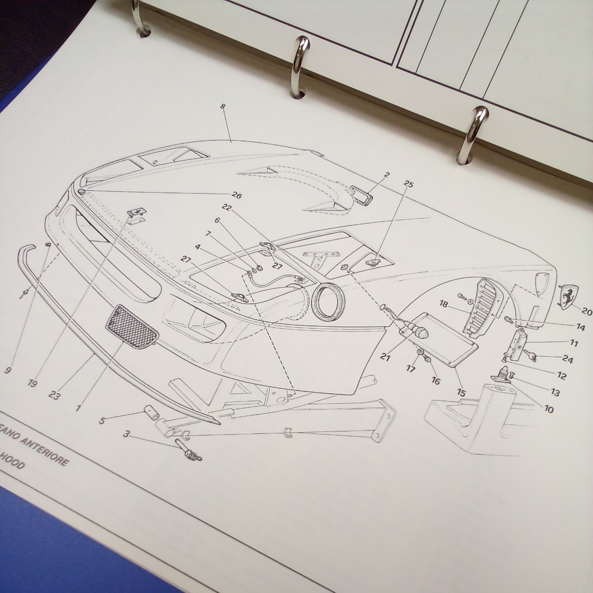 即決！フェラーリF40 スペアパーツカタログ パーツリスト 1988 コピーではありません　ferrari f-40 ガレージに！_ノーズまわり