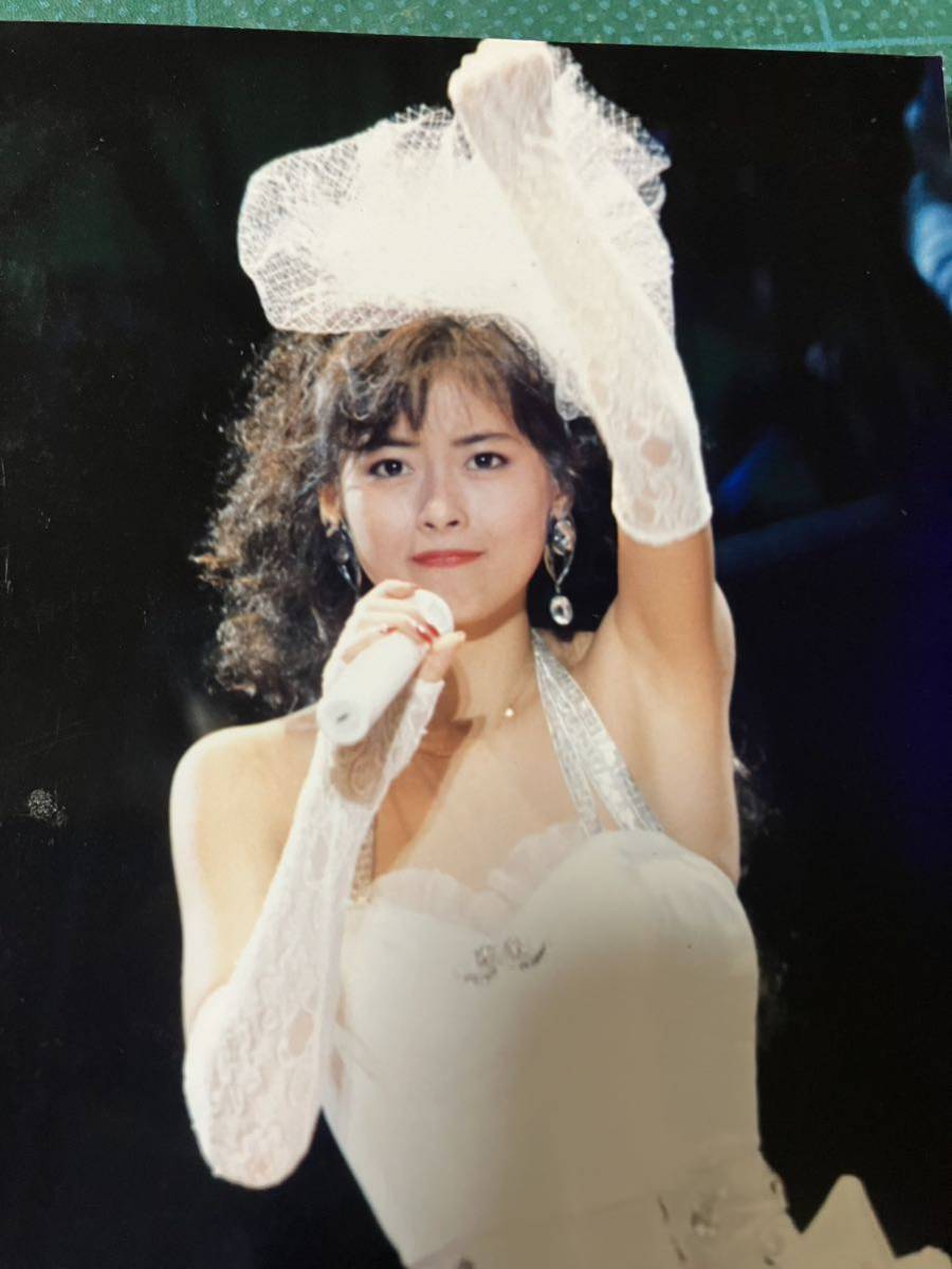 【新春セール】中山美穂　写真13枚セット　E判　80年代アイドル_画像2