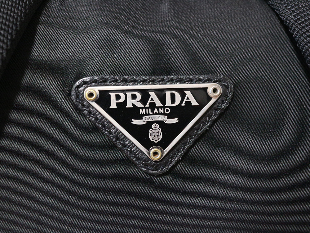 【Gカード付き】PRADA リュック／三角プレートプラダ バックパック