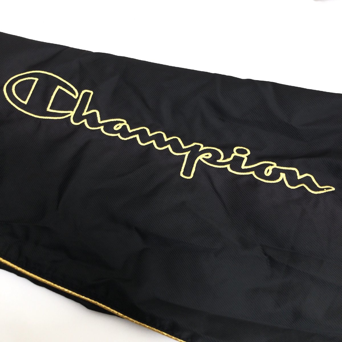 ●Champion チャンピオン ロゴ刺繍 蓄熱裏地 ウインドブレーカー ジャケット M 黒 ブラック ジャージ ブルゾン 国内正規品 メンズ 紳士_画像5