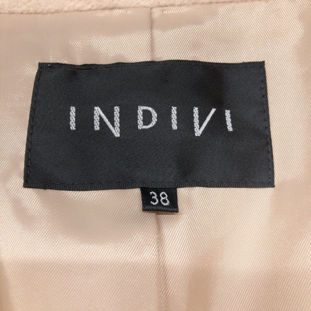 ◆美品 INDIVI インディヴィ アンゴラウール スタンドカラーコート 38(M) ピンクベージュ ウールコート 日本製 国内正規品 レディース_画像3