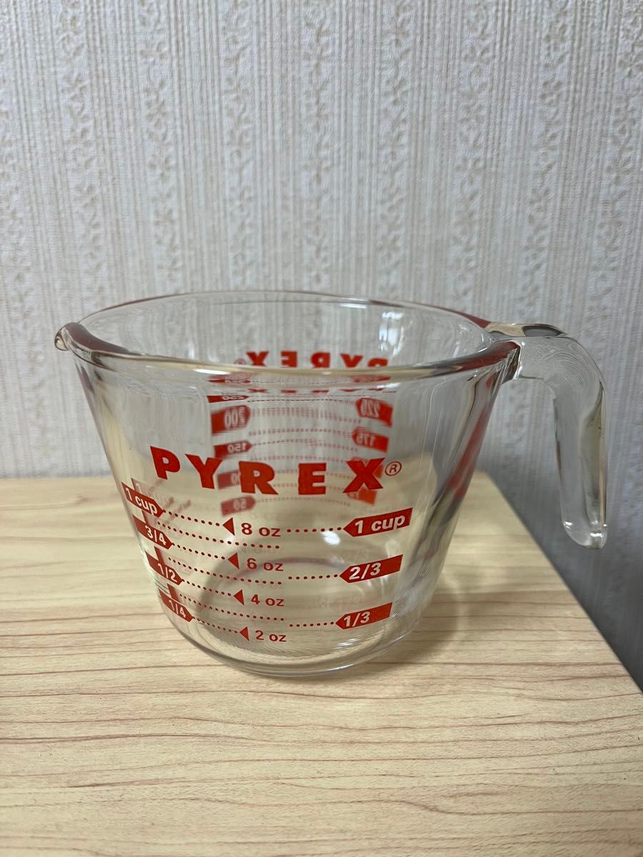 パイレックス　PYREX ガラス製計量カップ　