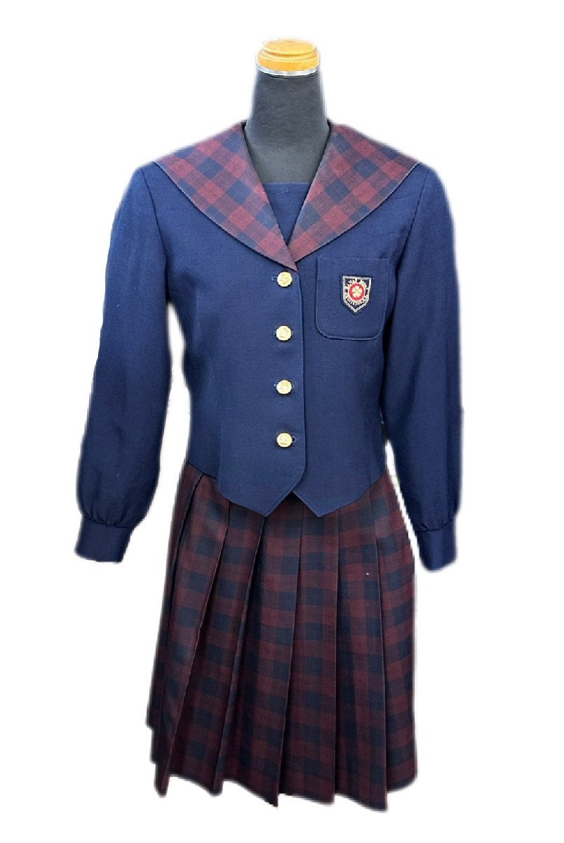 岡山[就実中学校]女子制服 冬上下セット セーラー服 スカート サイズ不明 W63 モリハナエ 中古品_画像1