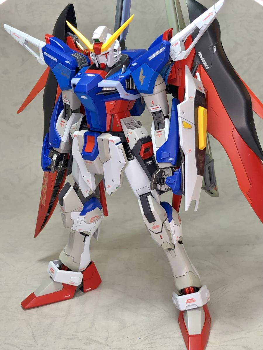 MG デスティニーガンダム　エクストリームブラストモード　徹底改修塗装済完成品　ガンダムSEEDデスティニー_画像3