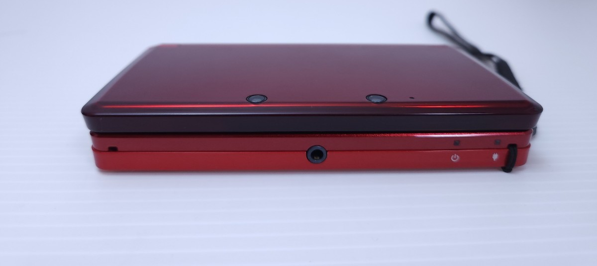美品 / 動作品 Nintendo 3DS 任天堂 3DS Red ニンテンドー3DS CTR-001 2GB SD カード 付き ブラック + プログリップ+ゲーム セット(182)_画像8