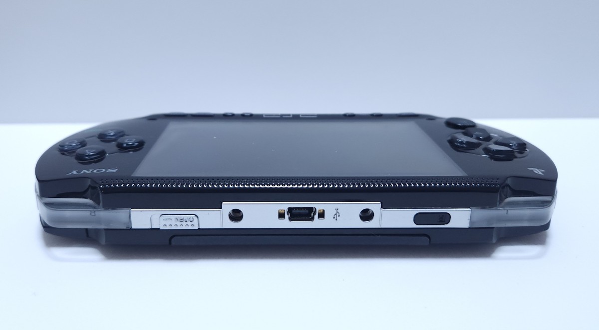レトロゲーム ソニー SONY PSP-1000 ソニー PSP-1000 本体 +32MB メモリカード/動作未確認(241)の画像4