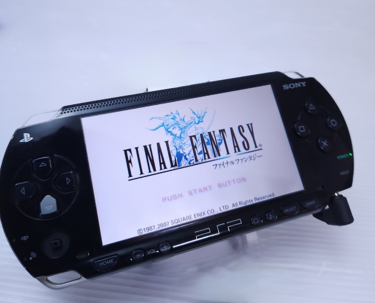 PSP-1000 プレイステーション・ポータブル 本体 すぐ遊べる PSP-1000 プレイステーション・ポータブル 本体 すぐ遊べる