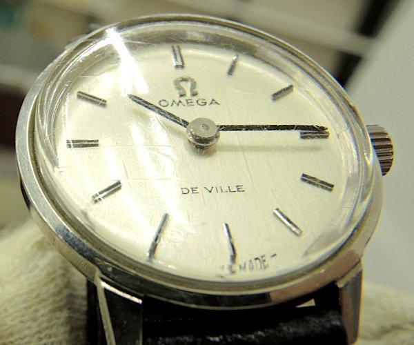 OMEGA DE VILLE TOOL.101 オメガ デビル 22.5mm 手巻き ワンピースケース シルバーカラー文字盤 デヴィル 中古品 ヴィンテージ レディース