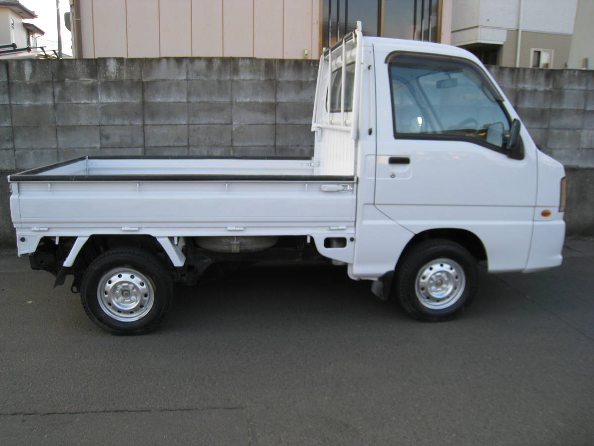 *H18 year latter term type Sambar Truck!EL attaching switch 4WD! underfoot spacious Sambar! construction industry, agriculture, site, structure ., light cargo, tea -ta- etc. 