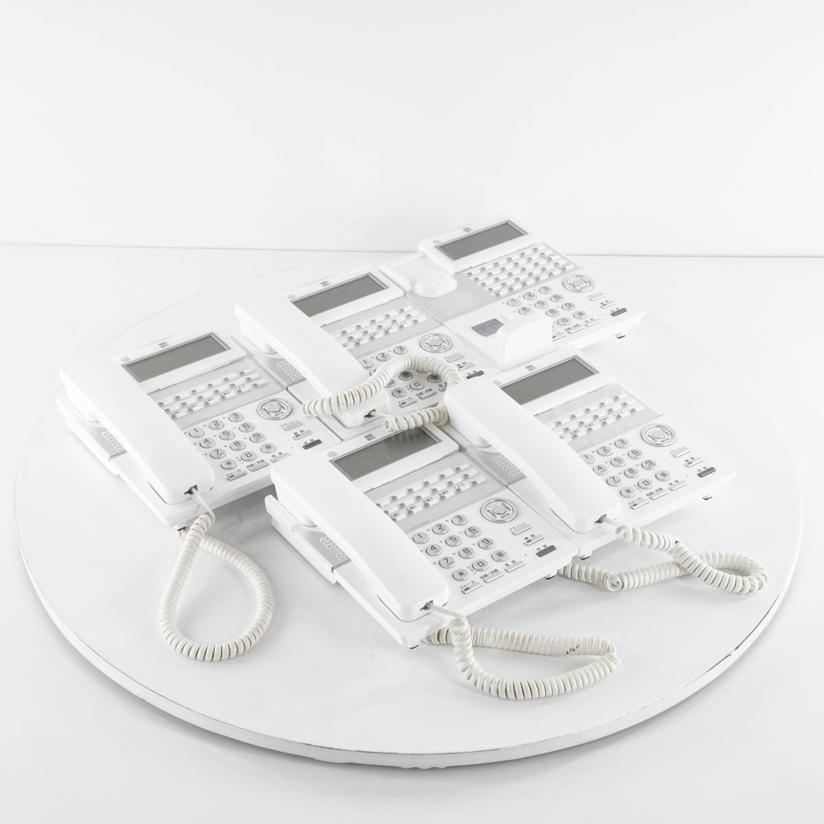 [JB] ジャンク セット TD810(W) CL825 SAXA サクサ 電話機 ビジネスフォン[05584-0107]の画像1