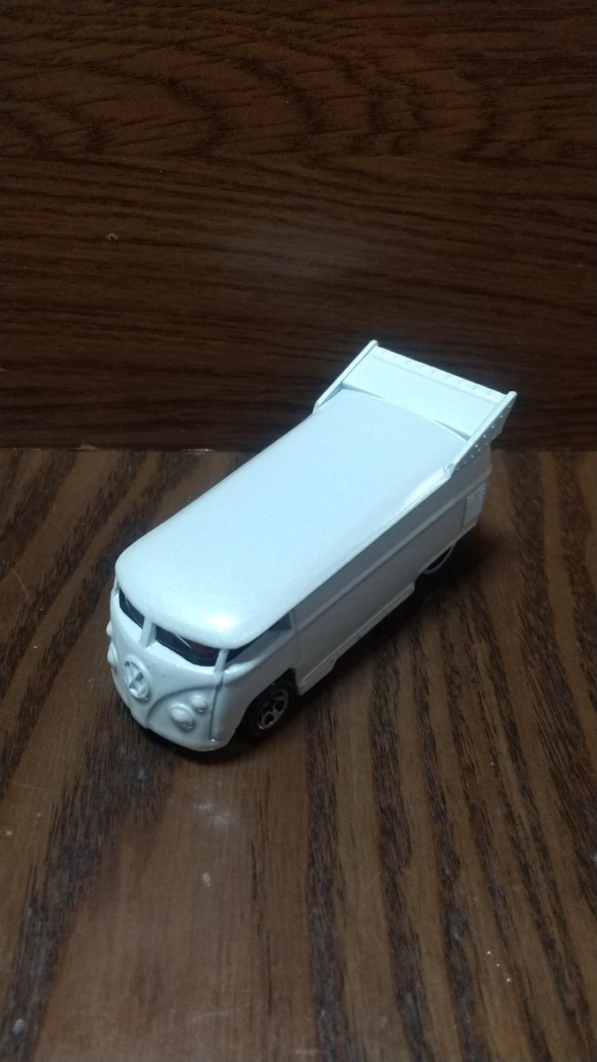 HotWHeels VW BUS Volkswagen フォルクスワーゲン バス ホワイト_画像1