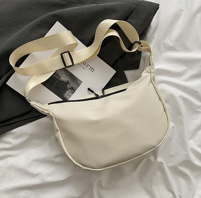 D30093 наш магазин популярный No.1. большая сумка одиночный . можно использовать. небольшая сумочка имеется g- Lynn vanilla черный 