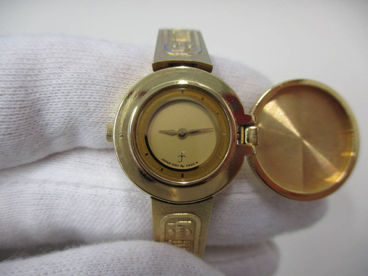 □42557□SEIKO/セイコー　黄金のネフェルティティ　1E20-0A20　ゴールド系　レディース　クオーツ　腕時計_画像2