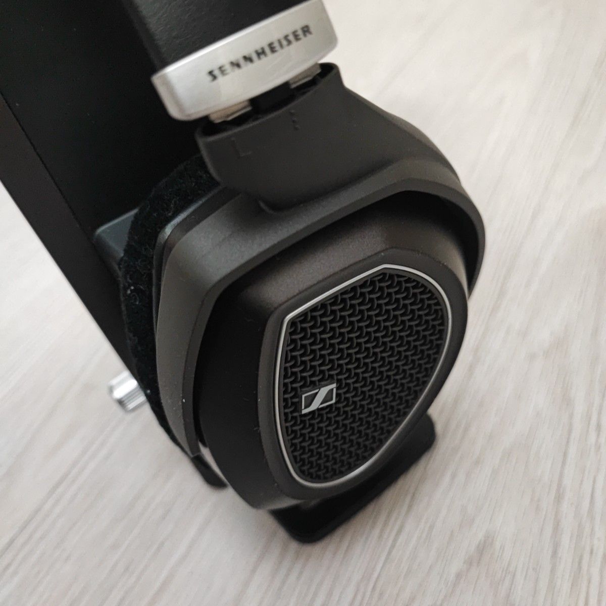 Sennheiser(ゼンハイザー) デジタルワイヤレスヘッドホン    HDR 185