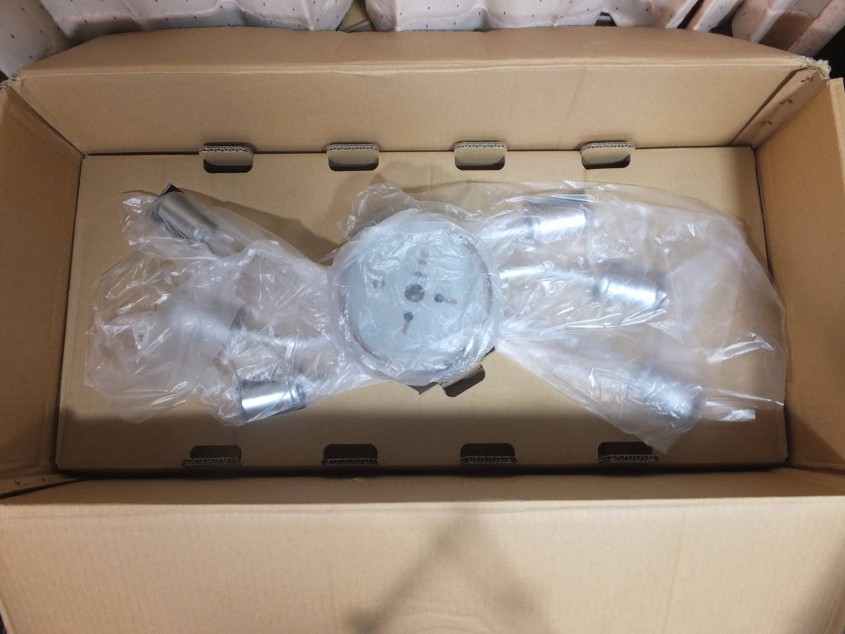 パナソニック電工 BLOCK GLASS シャンデリア HEM6002E 未使用品 パナソニック電工 BLOCK GLASS シャンデリア HEM6002E 未使用品