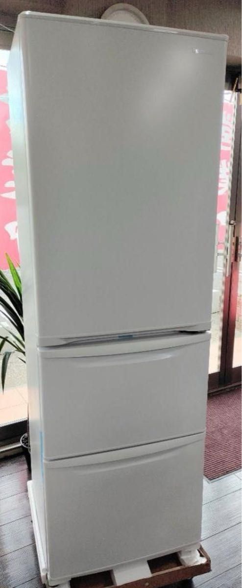 ・未使用品・送料無料　22年式　パナソニック冷凍冷蔵庫365L
