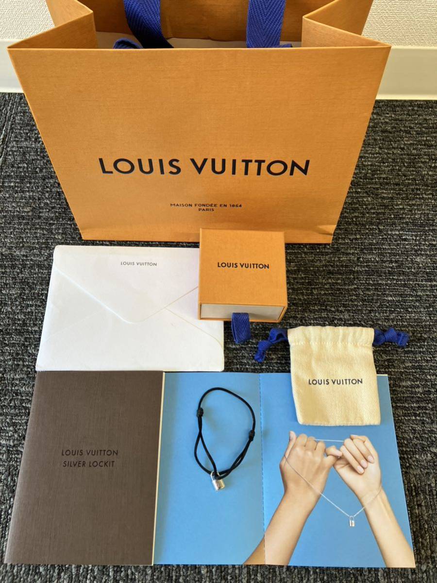LOUIS VUITTON Louis Vuitton латунь re серебряный блокировка ito браслет коробка пакет имеется прекрасный товар 